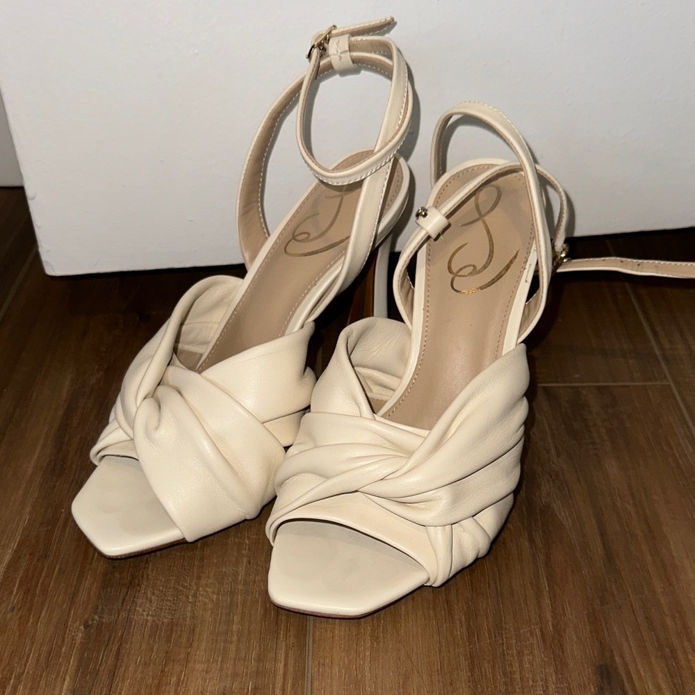 Elegant ivory Women's sandal